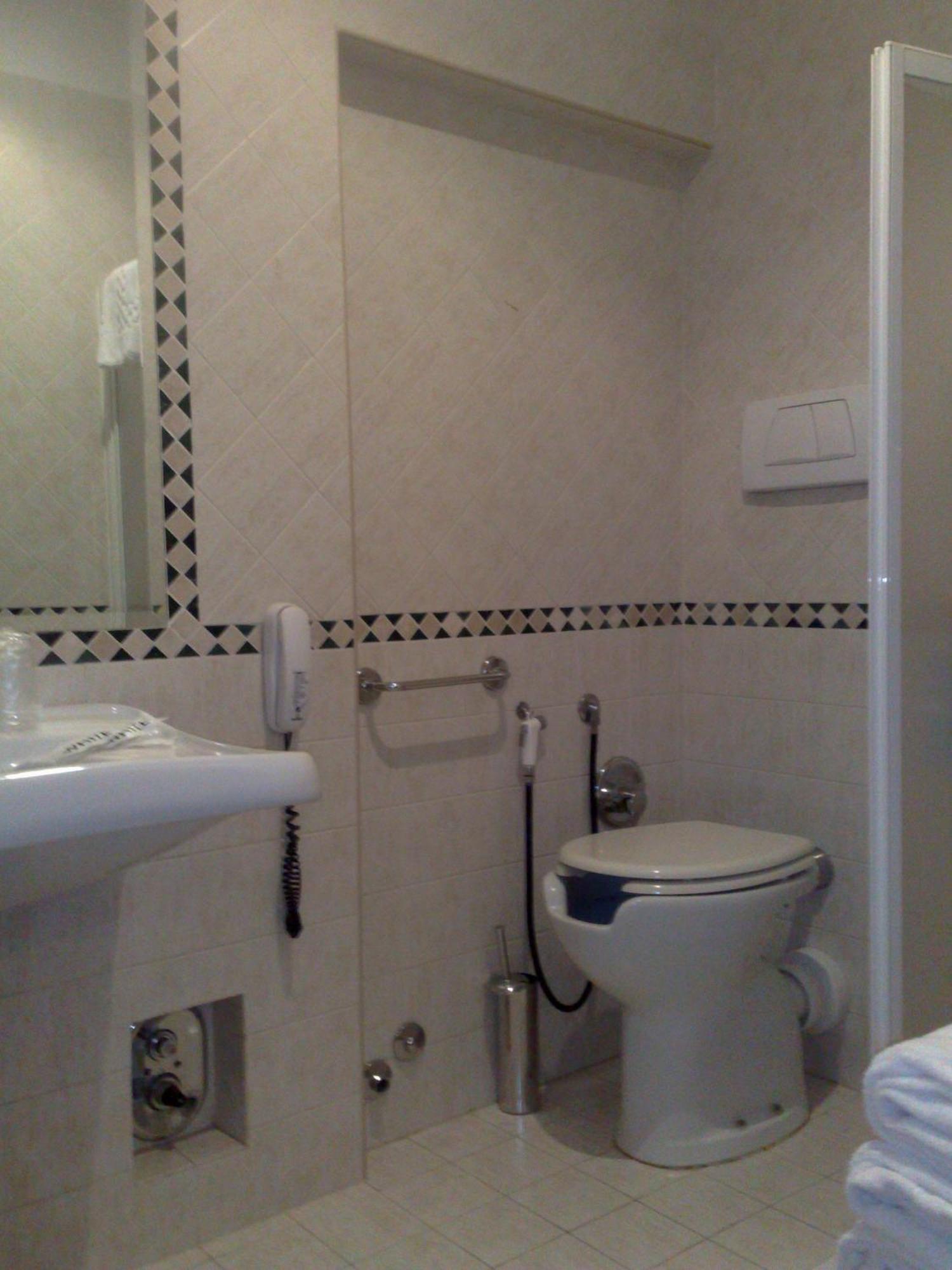 Hs 311 Hotel Róma Kültér fotó