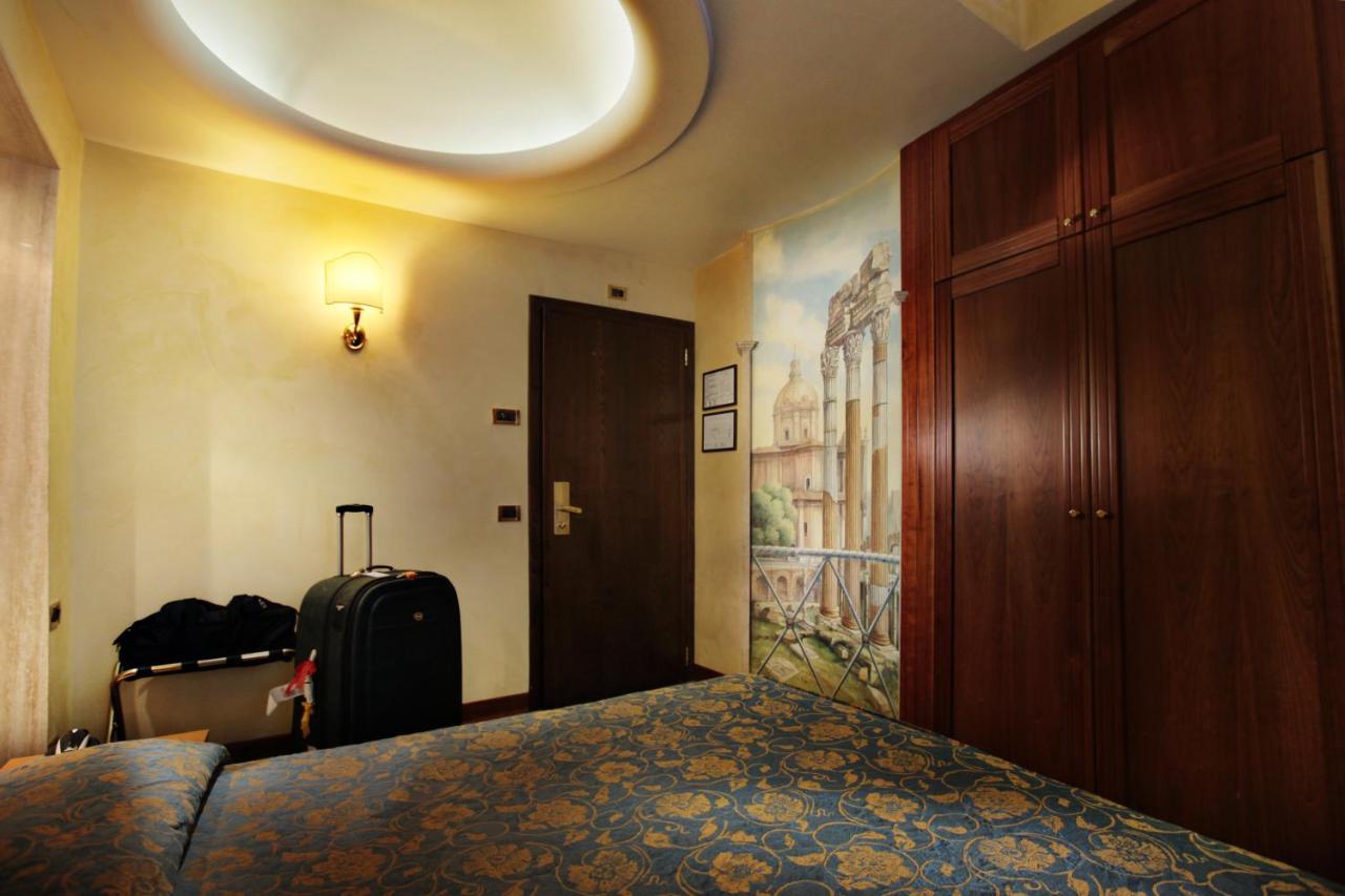 Hs 311 Hotel Róma Kültér fotó